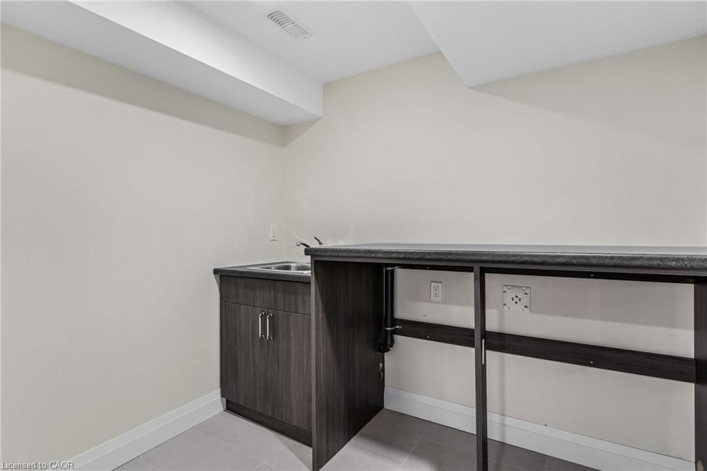 46 Esther Avenue, Cambridge, view 32