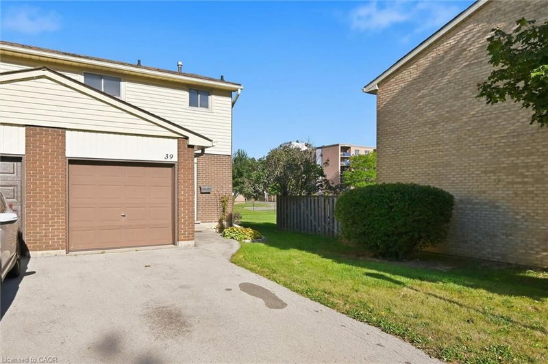 39 - 1350 Limeridge Road E