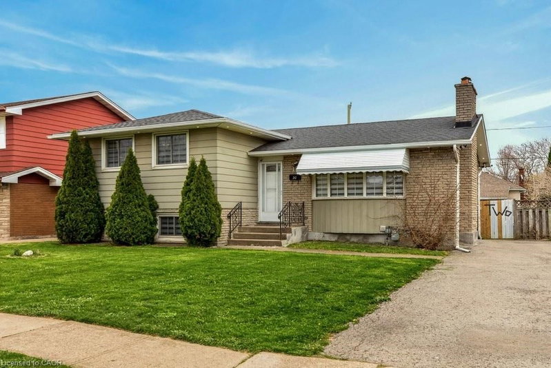 20 St Charles Drive