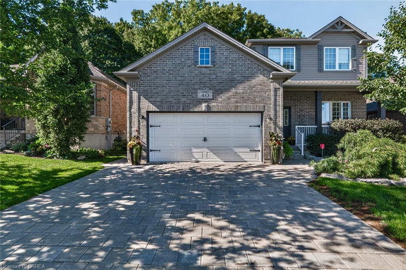 40 Hollingshead Road