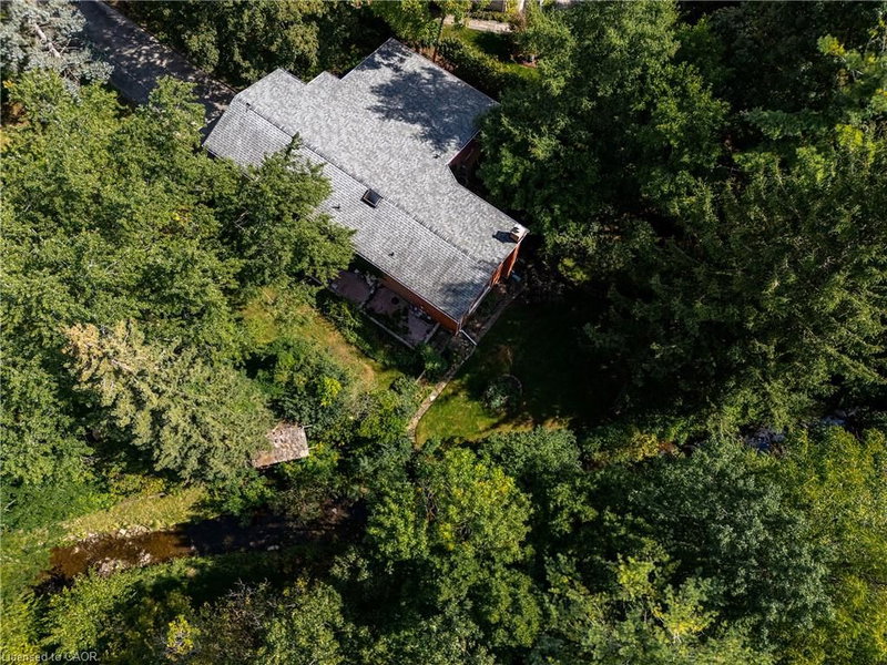 1242 Donlea Crescent
