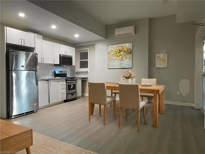 9 - 70 Victoria Avenue S