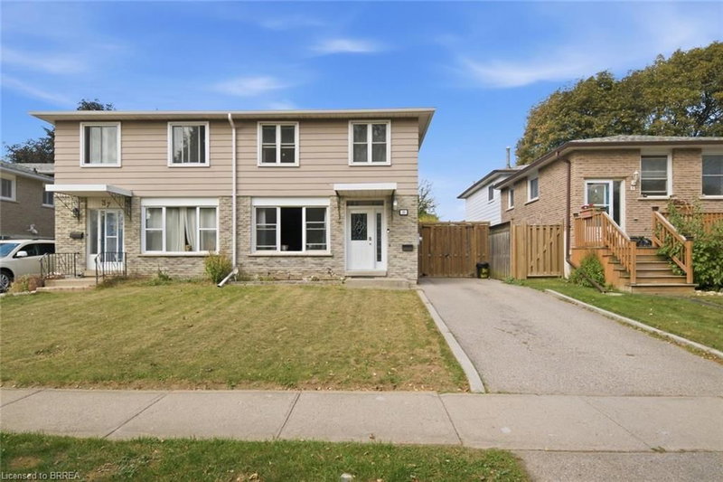 39 Magnolia Drive