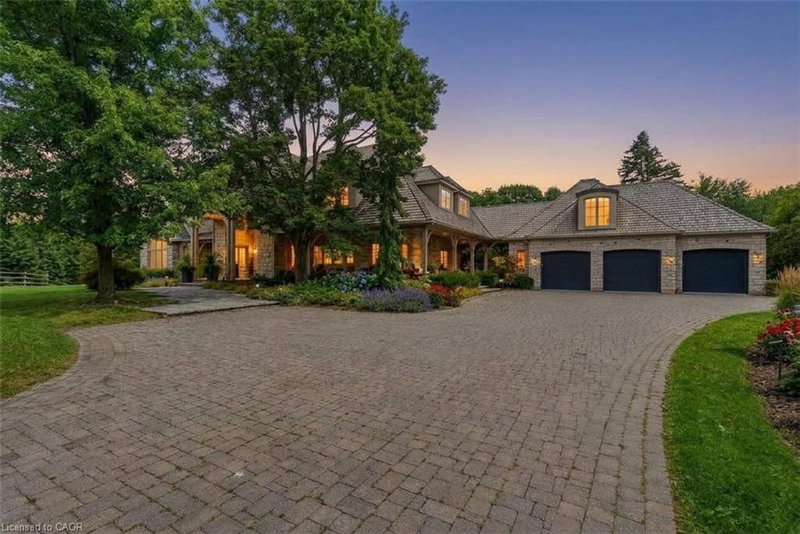 2376 8 Sideroad