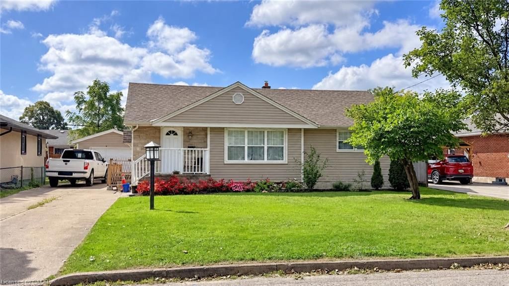 Single Family Residence for sale at 12 Roseland Avenue, St. Catharines, ON, L2M 5Z2 - Carlton/Bunting - MLS: 40865378