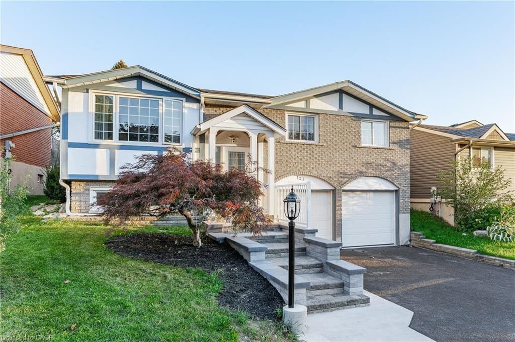 Single Family Residence for sale at 121 Southwood Drive, Kitchener, ON, N2E 2J1 - Alpine Village/Country Hills - MLS: 40865610