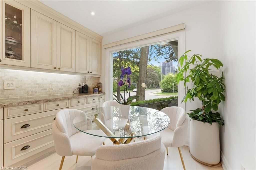 30 Blue Ridge Road, Toronto, view 15