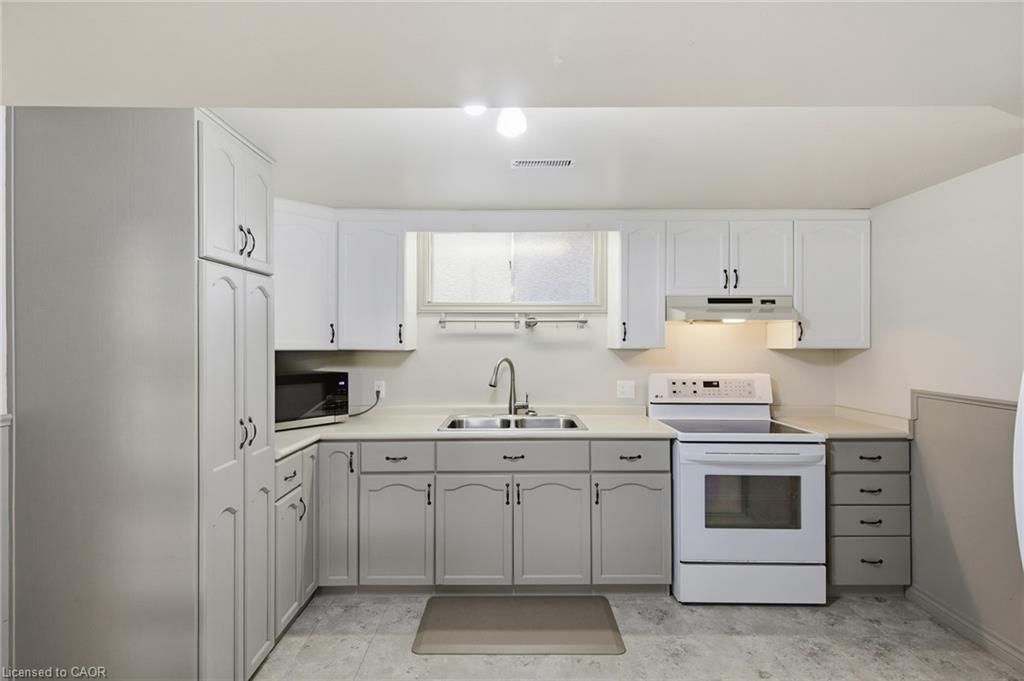 26 Alexander Avenue, Cambridge, view 32