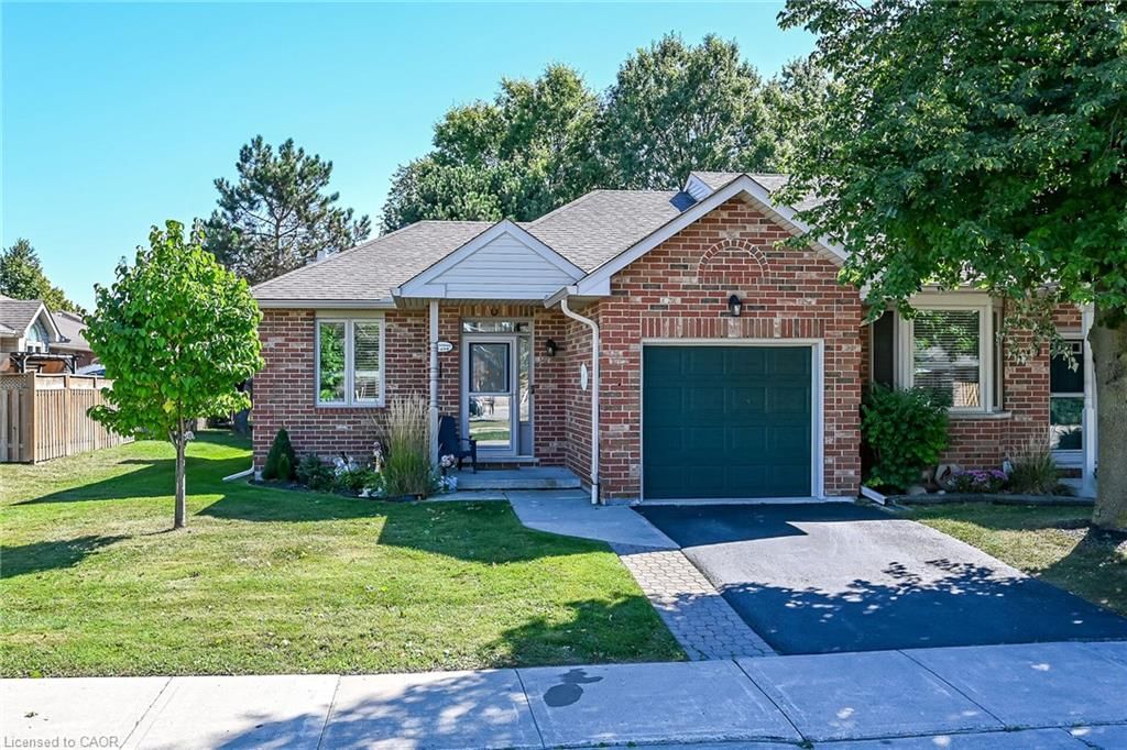 Row/Townhouse for sale at 69 Natalia Avenue, Mount Hope, ON, L0R 1W0 - Rural Glanbrook - MLS: 40865748