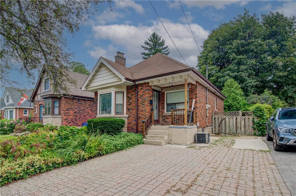 Single Family Residence for sale at 125 Haddon Avenue, Hamilton, ON, L8S 1X7 - Ainslie Wood East - MLS: 40865883