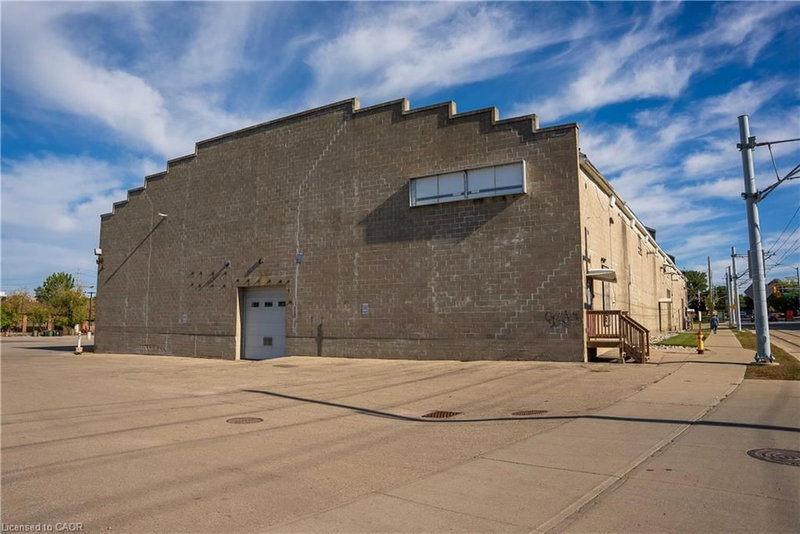 50 Borden Avenue S photo 2