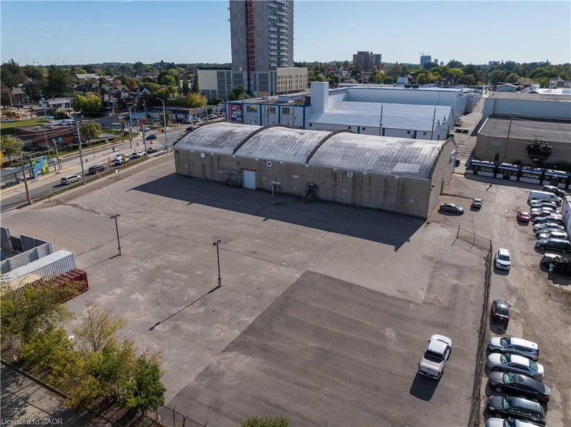 50 Borden Avenue S photo 3