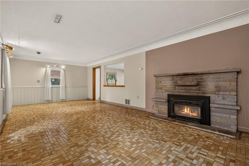 539 Enfield Road
