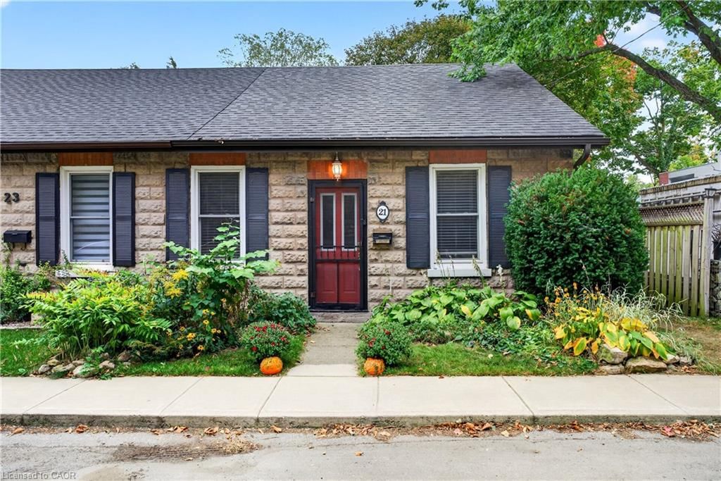 Single Family Residence for sale at 21 Brock Street, Dundas, ON, L9H 3A6 - Governor - MLS: 40865985