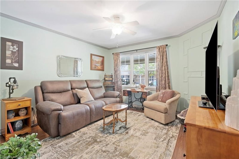 9 Wentworth Drive photo 5