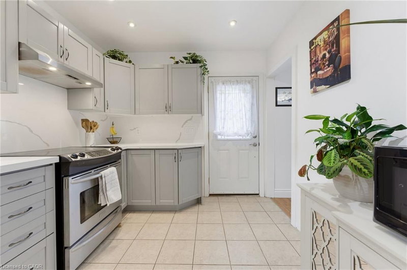 551 Upper Sherman Avenue photo 5