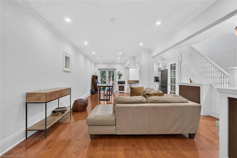 19 Belle Ayre Boulevard