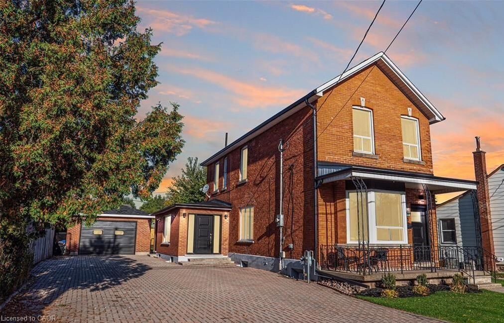 Single Family Residence for sale at 43 Crooks Street, Hamilton, ON, L8R 2Z7 - Strathcona Central North - MLS: 40866104