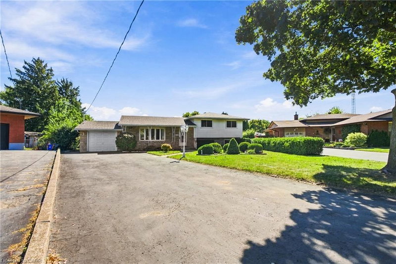 8 Empress Court
