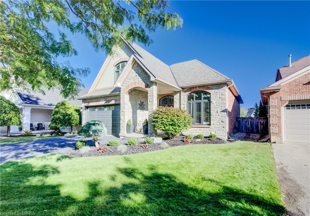 Single Family Residence for sale at 4 Lawren S Harris Drive, Brantford, ON, N3R 7Z6 - Northridge - MLS: 40866375