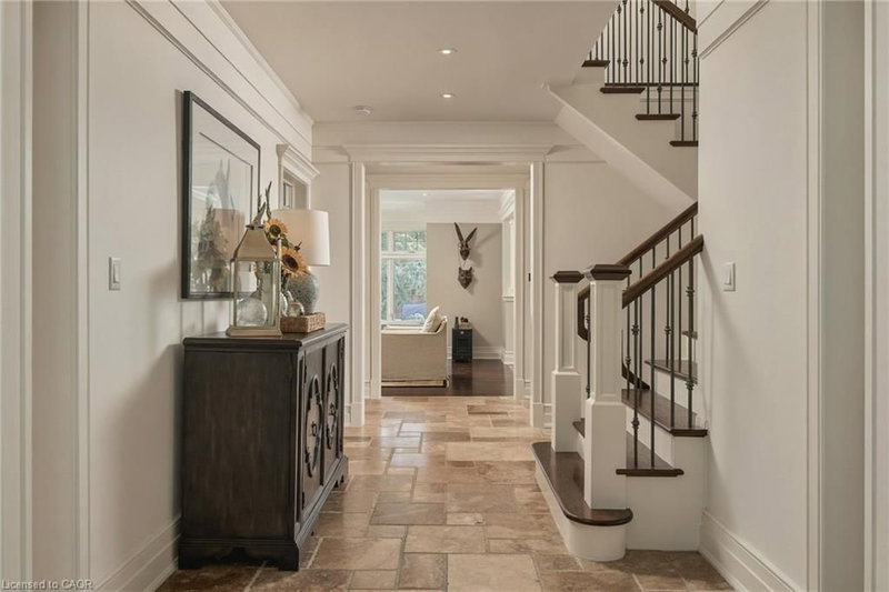 1074 Lavender Lane photo 4