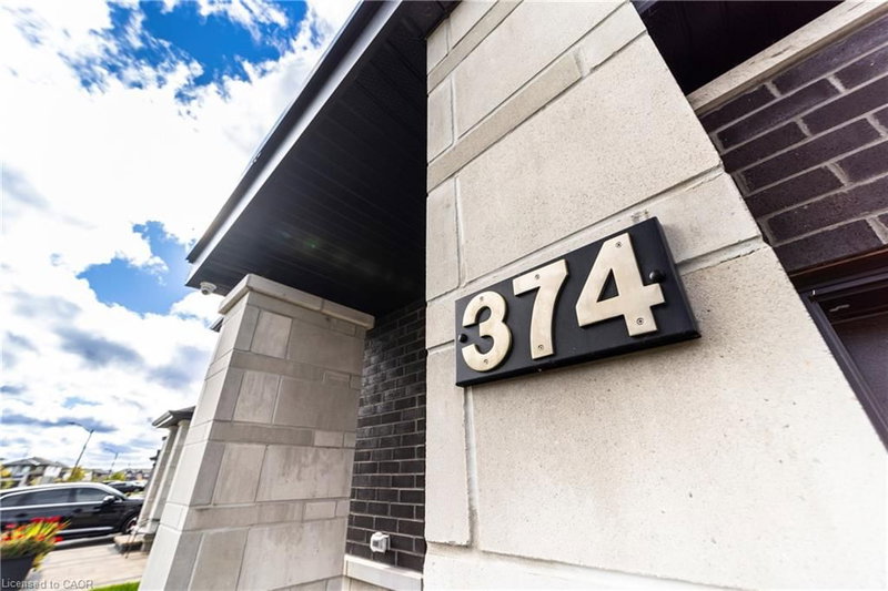 374 Big Dipper Street photo 2