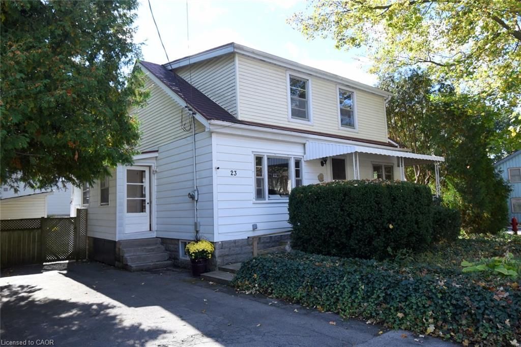 Single Family Residence for sale at 23 Bond Street, Dundas, ON, L9H 3G9 - Governor - MLS: 40866811