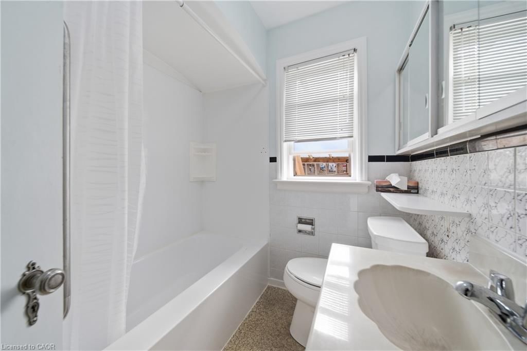 147 Glen Road, Kitchener, view 15