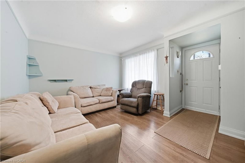 147 Glen Road photo 5