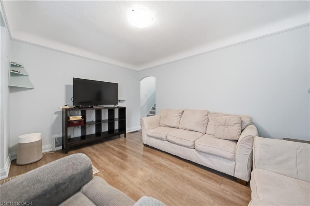 147 Glen Road, Kitchener, view 7