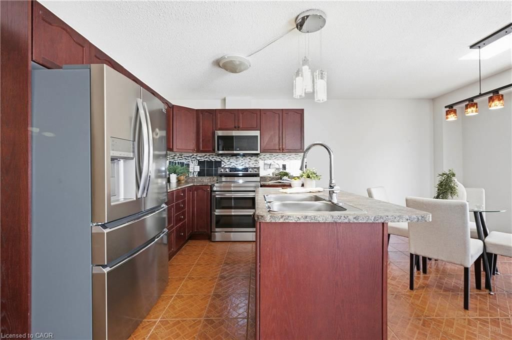 324 Beaumont Crescent, Kitchener, view 9