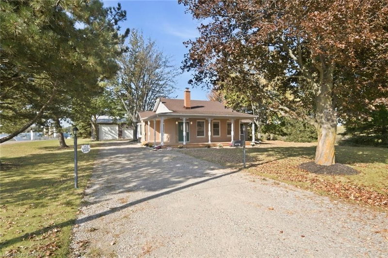 183 Green Lane photo 5
