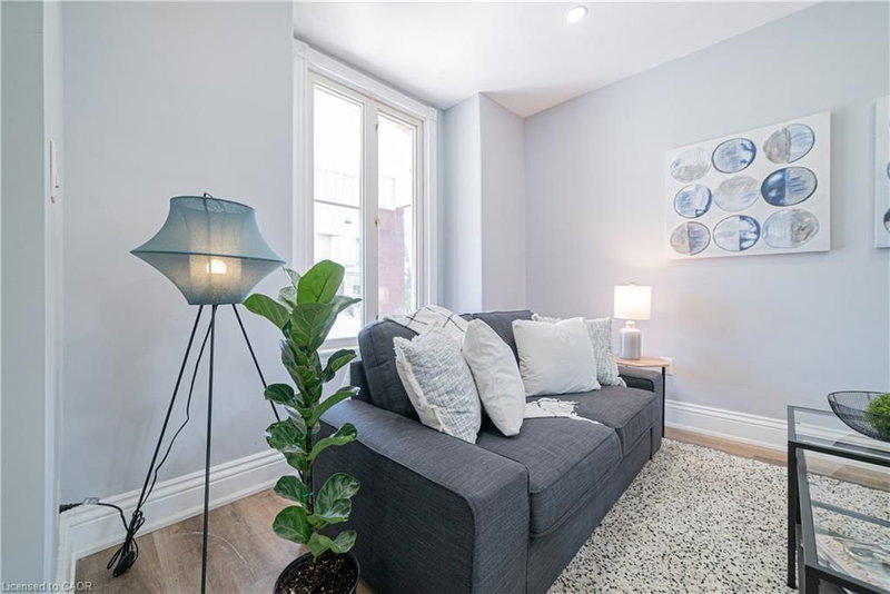 17 Kinrade Avenue photo 5
