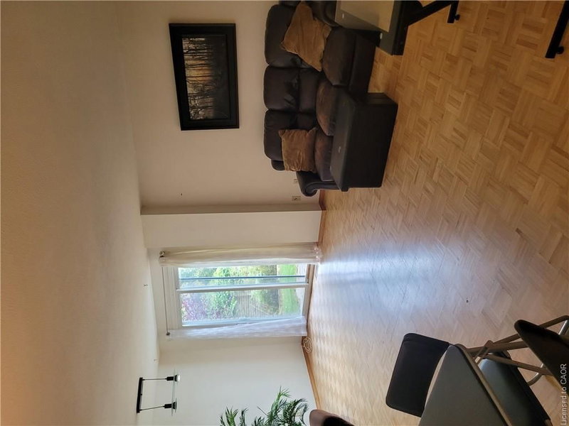 415 Morgan Avenue photo 4