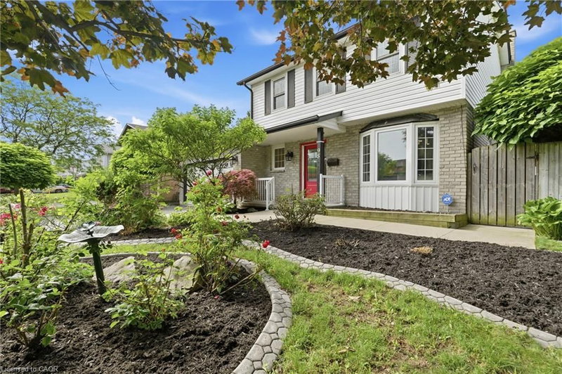 95 Birchpark Drive