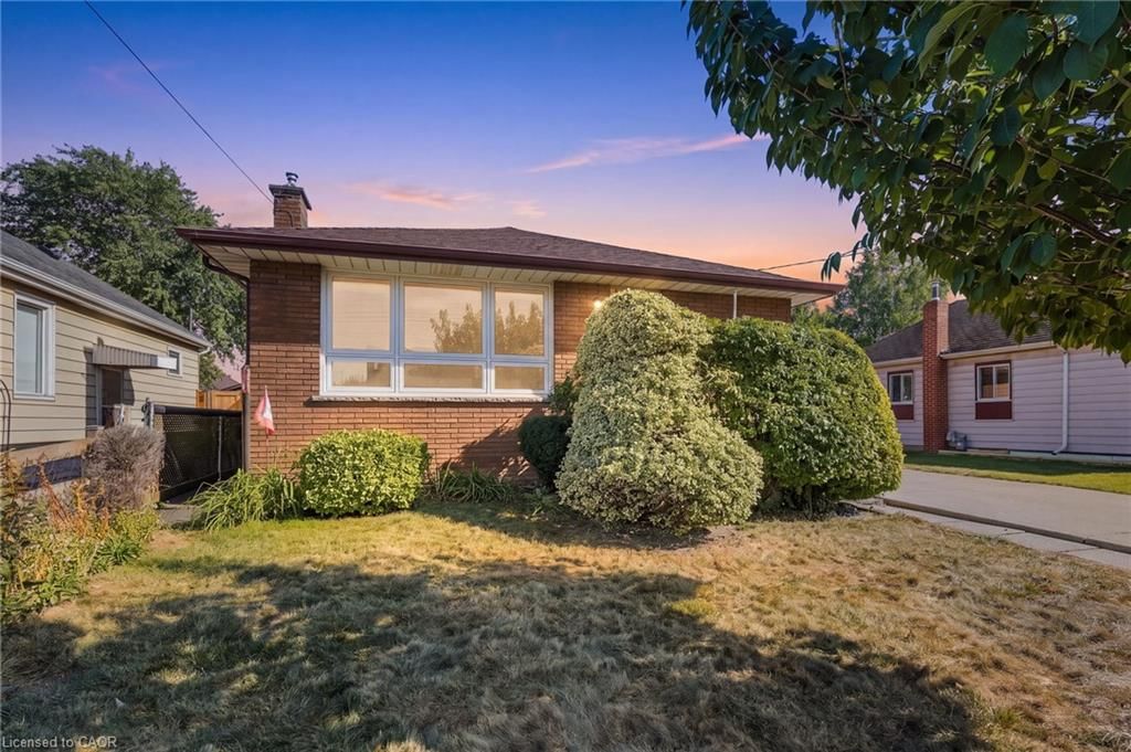 Single Family Residence for sale at 234 Normanhurst Avenue, Hamilton, ON, L8H 5N2 - Normanhurst - MLS: 40867049