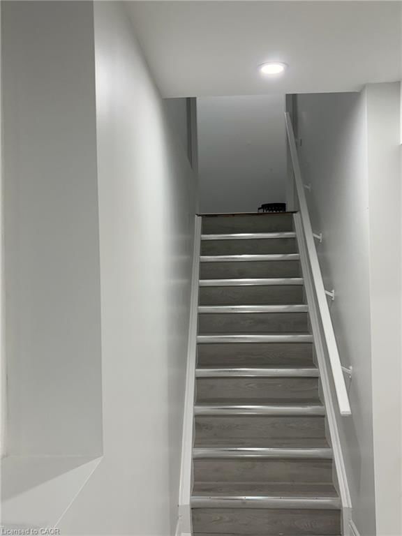 37 Parkglen Street photo 4