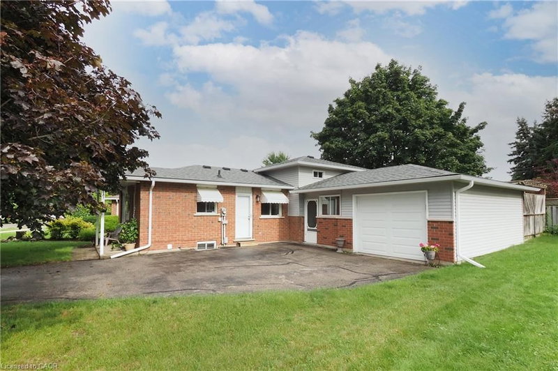 219 Foxhunt Road photo 3