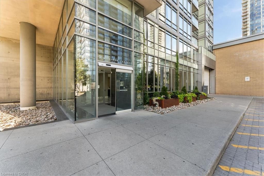 3203 - 5 Mariner Terrace 5