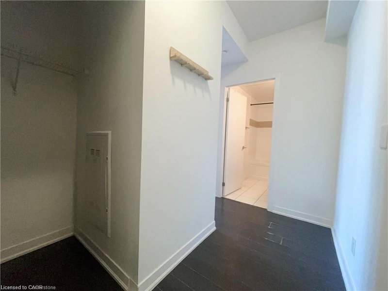 1112 - 85 Duke Street W