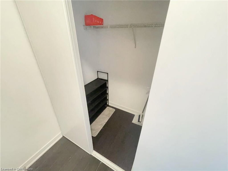1112 - 85 Duke Street W