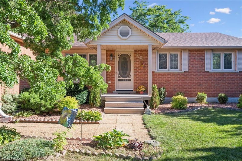 120 Landrex Boulevard photo 4