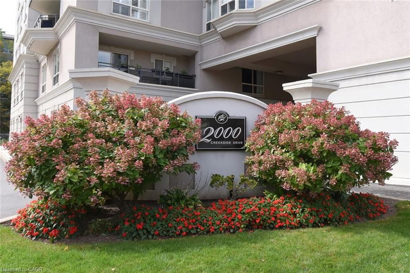 PH 901 - 2000 Creekside Drive
