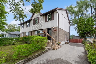 628 College Avenue W