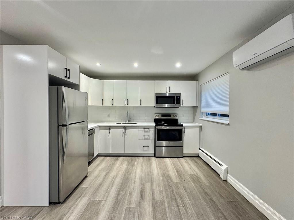 Condo/Apt Unit leased at 204-410 Hazel Street, Waterloo, ON, N2L 3P7 - Lakeshore/Parkdale - MLS: 40867320