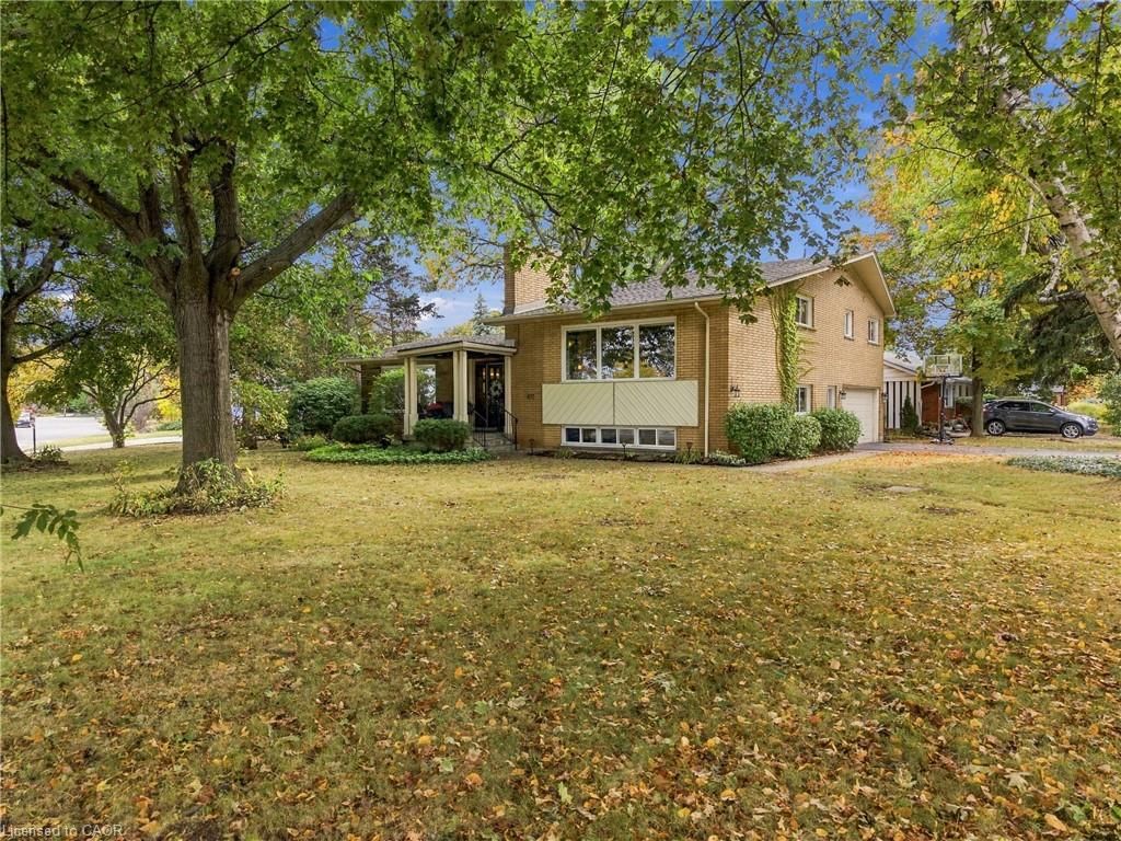 Single Family Residence for sale at 617 Scenic Drive, Hamilton, ON, L9C 1H2 - Westcliffe - MLS: 40867324