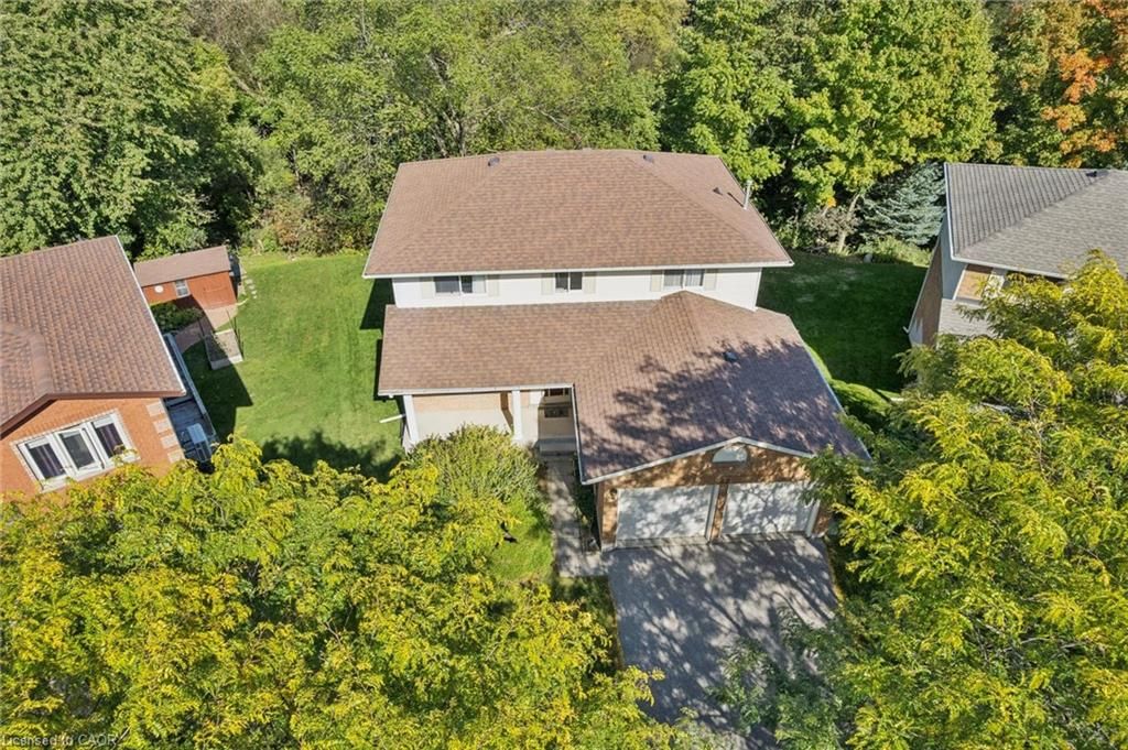 Single Family Residence for sale at 42 Mitton Place, Kitchener, ON, N2R 1B4 - Pioneer Park/Doon/Wyldwoods - MLS: 40867327