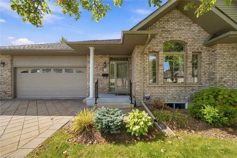 9 - 500 Lakeview Drive