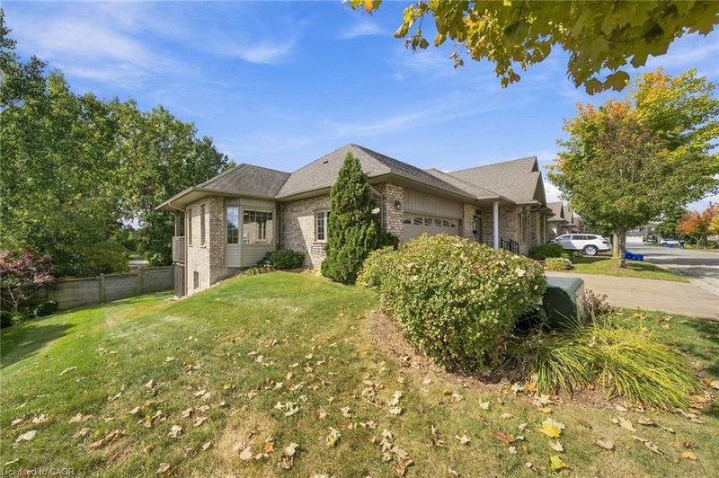 9 - 500 Lakeview Drive