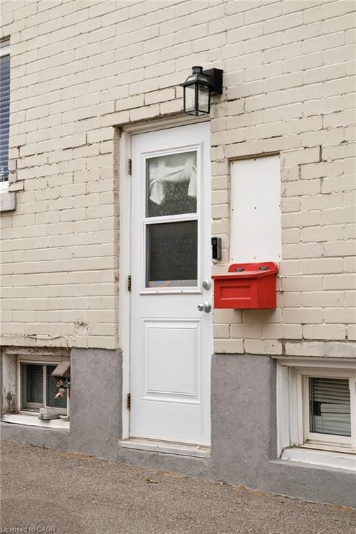 69 Talbot Street photo 4